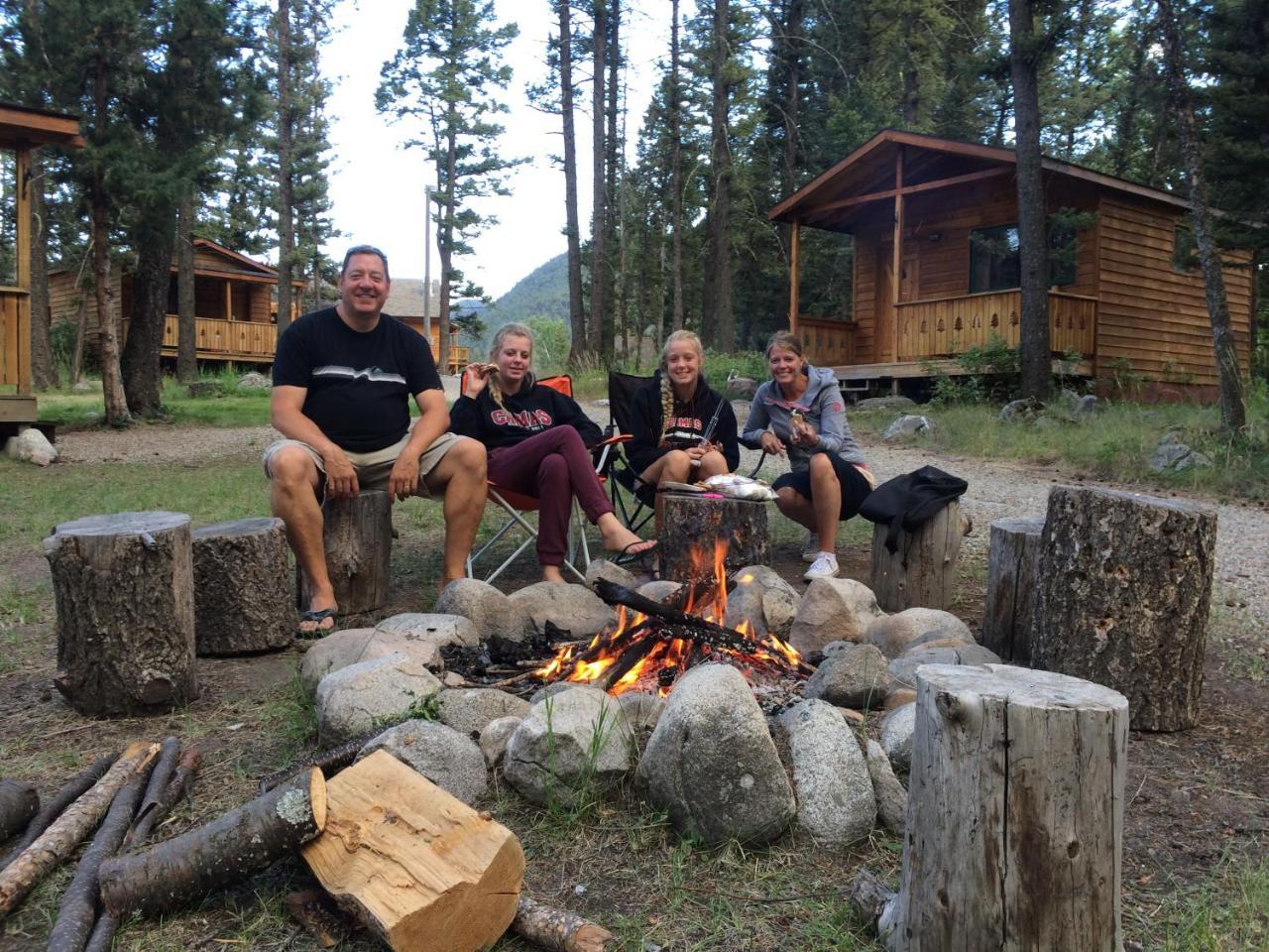 Boulder Creek Lodge Maxville 외부 사진